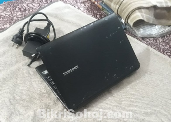 Samsung Full Fresh Mini Laptop